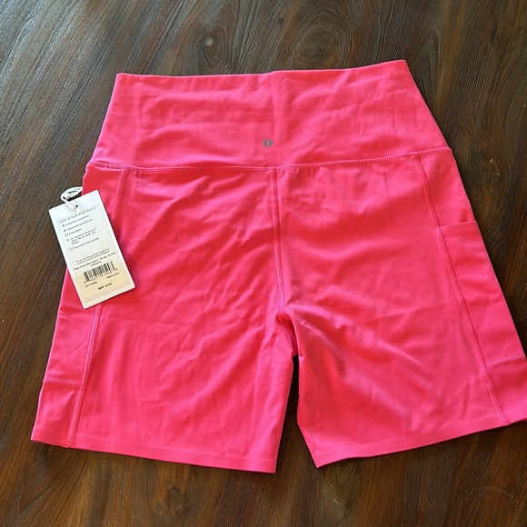Tavi activewear Stash & Dash Biker Short 6” with pockets Hot Pink XL - Picture 4 of 4